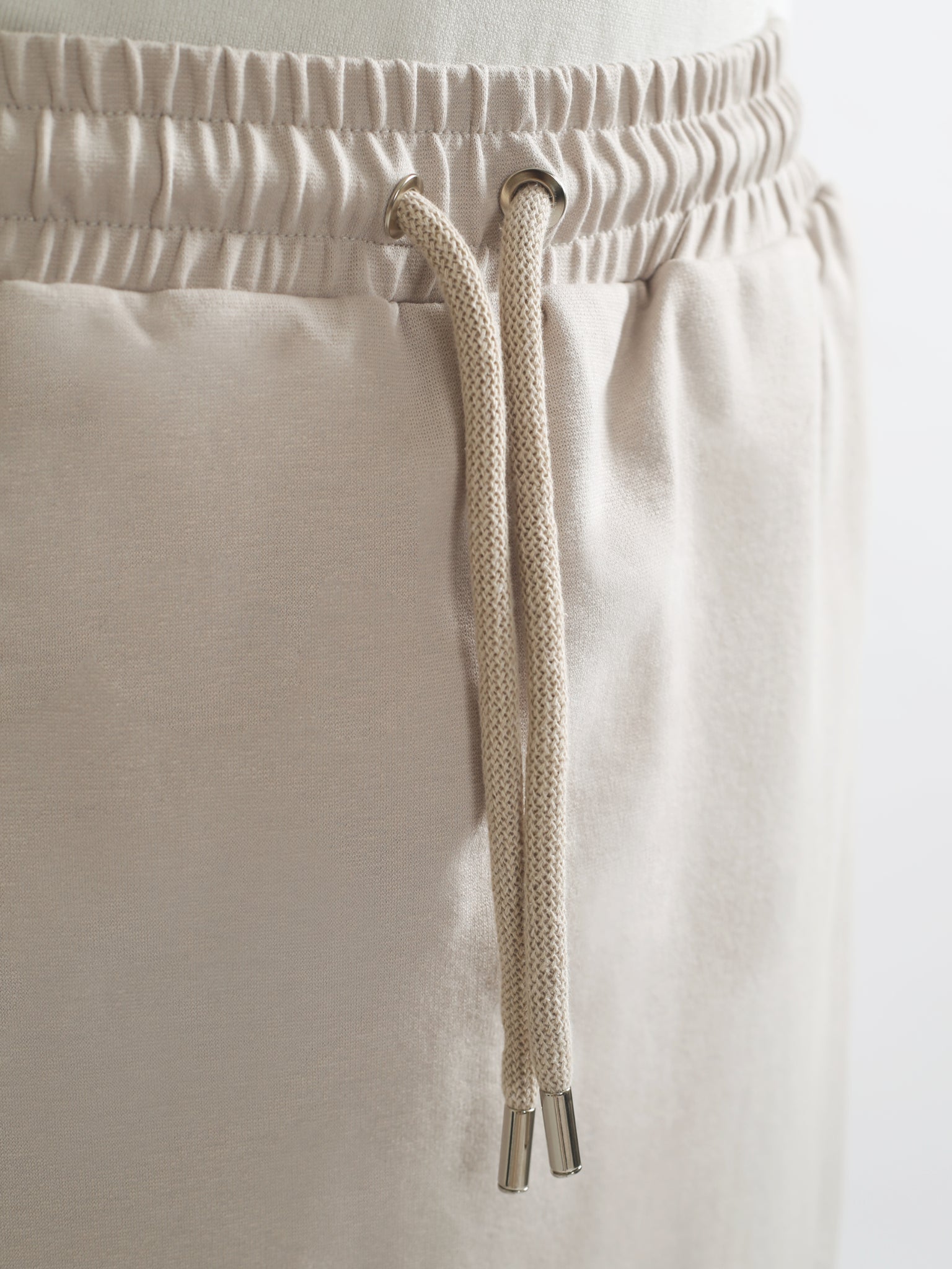 Short Panel Trousers