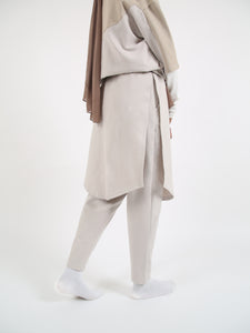 Short Panel Trousers